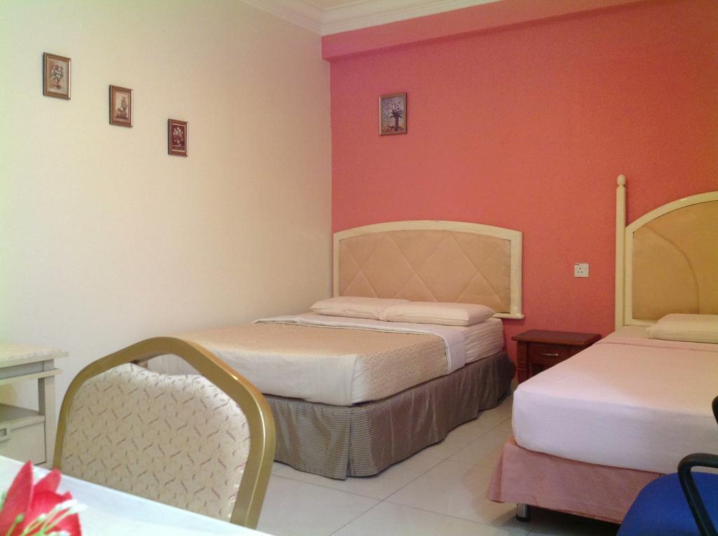 Hotel Morning Glory Кудат Екстер'єр фото