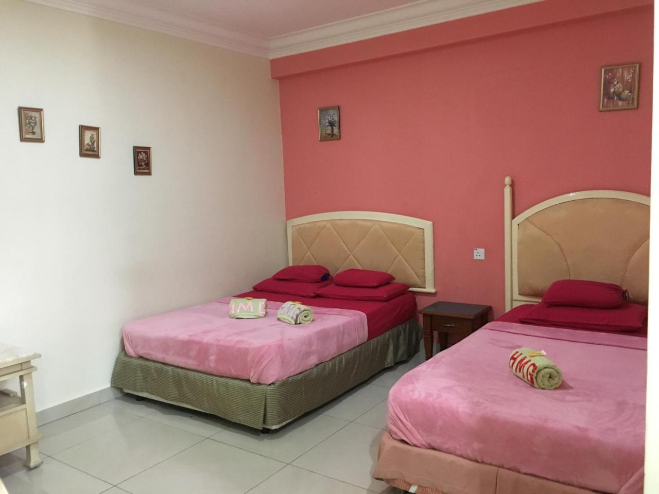 Hotel Morning Glory Кудат Екстер'єр фото
